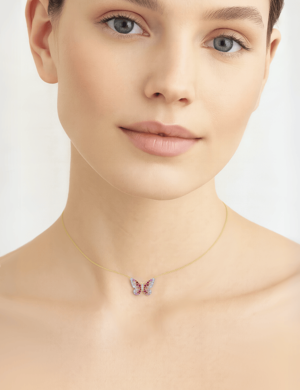 The-Butterfly-Dream-Necklace-18k-Gold-Vermeil-NEC10030-Model.png