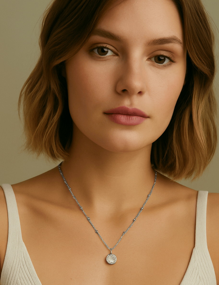 The-Embrace-Pearl-Necklace-Rhodium-Plated-Vermeil-NEC10032-Model.png