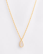The Mother of Pearl Oval Necklace